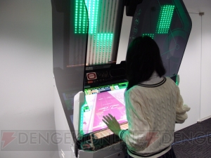 maimaiチームの新作音ゲー『CHUNITHM（チュウニズム）』をプレイ