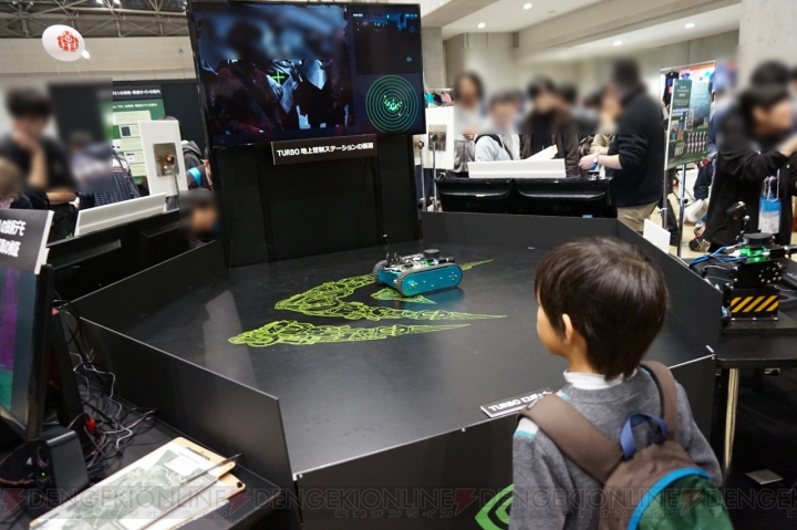 アニメ作中アイテムの再現から無意味だからこそおもしろい物まで Maker Faire をレポ 電撃オンライン