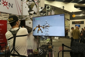 VRゲーム内で全身を動かせる！ モーキャプシステム『PERCEPTION NEURON』で遊んでみた【GDC 2015】