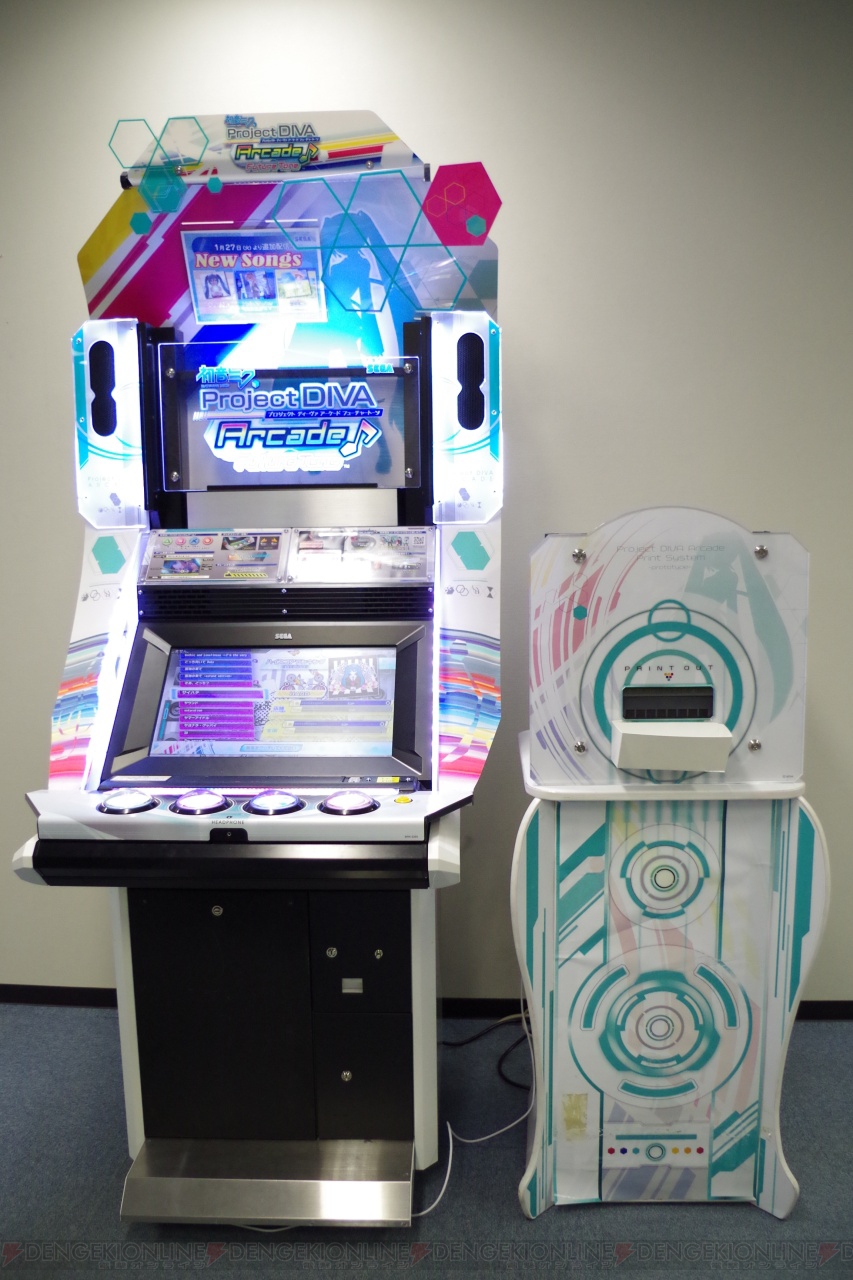 SEGA 初音ミク Project DIVA Arcade Future Tone 基板 キーチップ付 