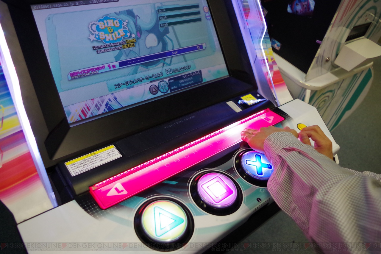 SEGA 初音ミク Project DIVA Arcade Future Tone Nu基板 オフライン 