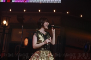 “花澤香菜 live 2015 Blue Avenue”