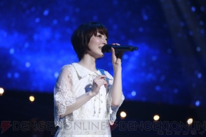 “花澤香菜 live 2015 Blue Avenue”