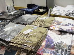 【ワンフェス2015夏】コスパブースには『SAO』アスナなどの刺繍シャツや『艦これ』新作衣装などが展示