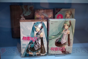 初音ミクを取り巻く今がココに！ “マジカルミライ2015”企画展の様子をフォトレポート