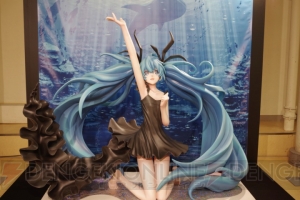 初音ミクを取り巻く今がココに！ “マジカルミライ2015”企画展の様子をフォトレポート