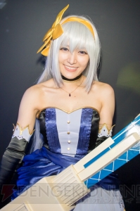 イベントを華やかに彩るコンパニオンさんの写真をお届け【TGS2015】