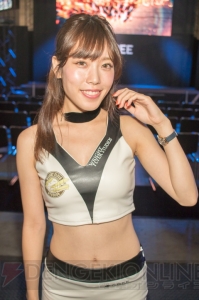 イベントを華やかに彩るコンパニオンさんの写真をお届け【TGS2015】