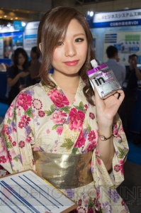 イベントを華やかに彩るコンパニオンさんの写真をお届け【TGS2015】