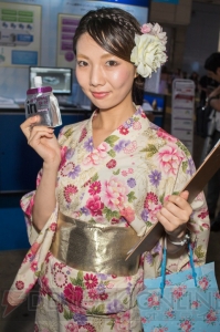 イベントを華やかに彩るコンパニオンさんの写真をお届け【TGS2015】