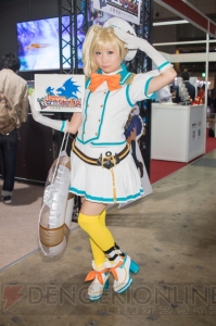 イベントを華やかに彩るコンパニオンさんの写真をお届け【TGS2015】