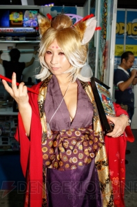 イベントを華やかに彩るコンパニオンさんの写真をお届け【TGS2015】