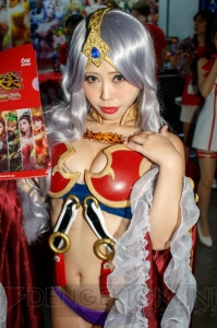 イベントを華やかに彩るコンパニオンさんの写真をお届け【TGS2015】