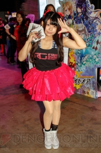 イベントを華やかに彩るコンパニオンさんの写真をお届け【TGS2015】