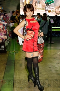 イベントを華やかに彩るコンパニオンさんの写真をお届け【TGS2015】