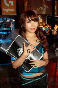 イベントを華やかに彩るコンパニオンさんの写真をお届け【TGS2015】