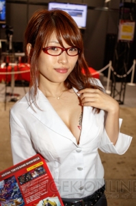 イベントを華やかに彩るコンパニオンさんの写真をお届け【TGS2015】