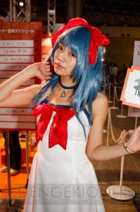 イベントを華やかに彩るコンパニオンさんの写真をお届け【TGS2015】