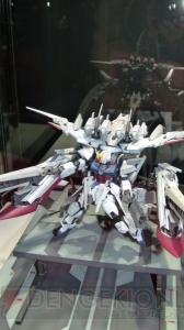 『鉄血のオルフェンズ』新作や『ガンダムBF』ギャン子が出展されたガンプラEXPO2015をレポート