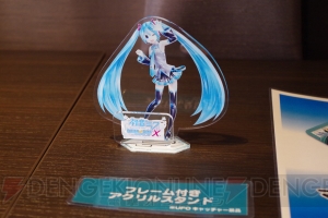 東京ジョイポリスが『初音ミク Project DIVA X』色に！ ライブイベントやコラボメニューをフォトレポート