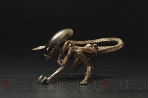 『エイリアン3』よりドッグエイリアンのフィギュアが登場！ 黒光りする光沢や筋肉質な脚を精密に再現