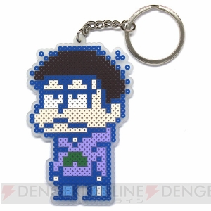 『おそ松さん』6つ子とエスパーニャンコのアイロンビーズ風キーホルダー＆ストラップが9月上旬に発売