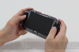 【ハード番長】PS Vitaを横からのぞかれなくなる『プライバシープロテクトケース』の使用感をチェック