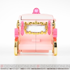 魔法使いサリー』懐かしの玩具“魔法の国の馬車”がジュエリーケース