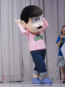 『おそ松さん』さが松りで唐津の町を散策！ スタンプラリーの様子や着ぐるみの写真などをお届け