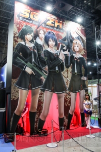 『スクールガールゾンビハンター』ステージで衣装ビリビリ撮影会開催。開催初日から肌色全開！【TGS2016】