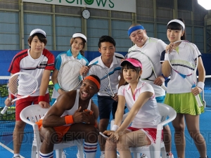 『白猫テニス』桜井日奈子さんがラッキィ池田さんの振り付けでエクササイズ。友情ダブルスも復活