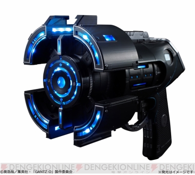 GANTZ：O』の武器・Xガンが1/1スケールで登場。トリガーを引くと銃身がXに展開するギミックを搭載 - 電撃オンライン