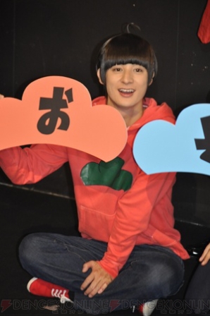 六つ子 F6キャストが勢ぞろい 舞台 おそ松さん インタビュー速報 ガルスタオンライン 六つ子 F6キャストが勢ぞろい 舞台 おそ松さん インタビュー速報 ガルスタオンライン