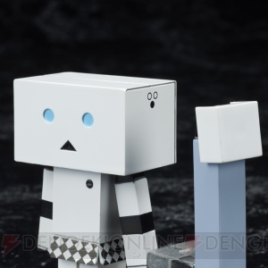 『ミス・モノクローム ダンボーver.』が11月7日より先行販売。ツインテールは取り外し可能