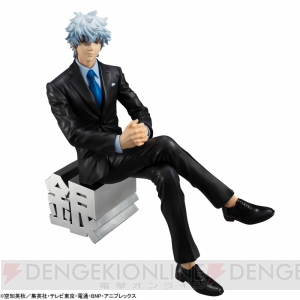 『銀魂』黒スーツ姿の銀さんフィギュア登場。付属の黒縁メガネが大人の魅力＆デキる男のオーラを演出