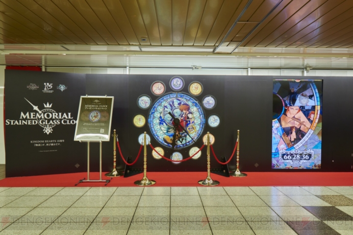 『キングダム ハーツ』15周年記念のステンドグラスクロックが新宿駅に展示開始。巨大キャラ壁画も登場