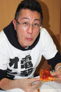 激辛ピザも余裕です！ もえのあずきさんとの大食い対決前にニャブラハム市長が突撃取材