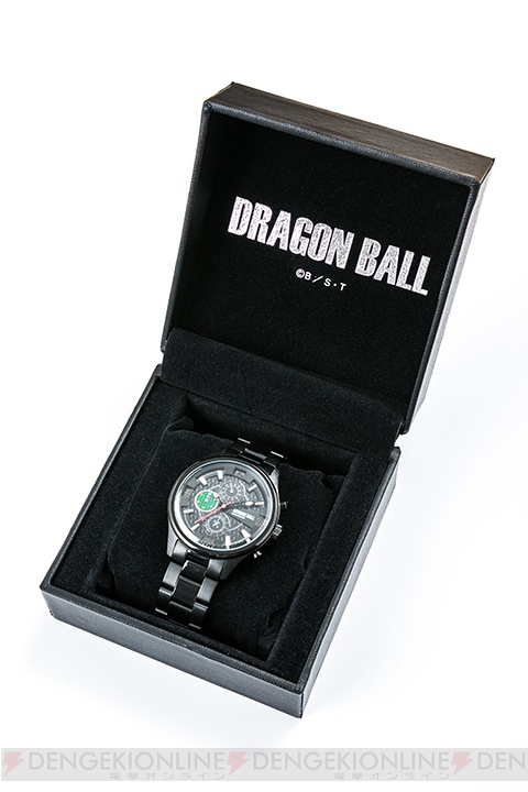 『ドラゴンボール』四星球をモチーフにした腕時計とドラゴンレーダーがデザインされたスニーカー登場