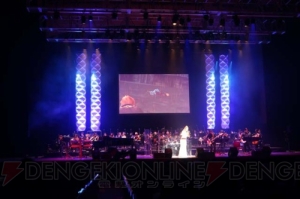 『ゴッドイーター』May J.さんらが歌声を披露した音楽イベントをレポート。会場にはキャラの衣装が展示