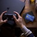 Sony Bank WALLET／“PlayStation” デザイン、知っていますか？