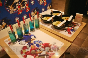 『ソニックフォース』“ソニックカフェ”試食会をレポート。チョコレートで絵が描けるパンケーキなど紹介