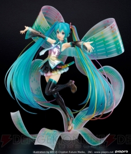 初音ミク10周年記念ビジュアルをもとにしたフィギュアが予約受付中。服の透明感などこだわった逸品