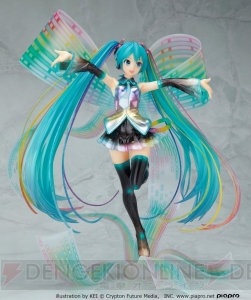 初音ミク10周年記念ビジュアルをもとにしたフィギュアが予約受付中。服の透明感などこだわった逸品