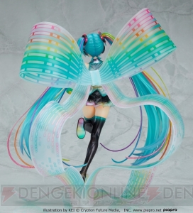 初音ミク10周年記念ビジュアルをもとにしたフィギュアが予約受付中。服の透明感などこだわった逸品