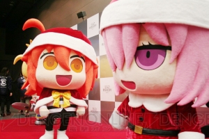 “FGO 秋葉原祭り 2017”ではクリスマス衣装のぐだ子たちが登壇。『FGO アーケード』の展示も