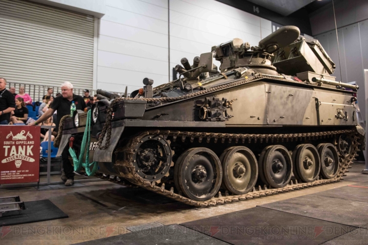“World of Tanks PC Tank Pull”8トン戦車を10メートル36.65秒で牽引したEddie Williams氏がギネス記録達成