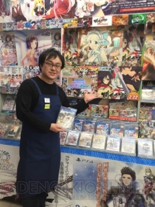 爆乳プロデューサー・高木謙一郎さんがゲームクリエイターを卒業して、あこがれのゲームショップ店員に！