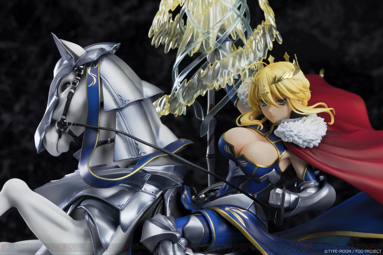 FGO』アルトリア(ランサー)が霊基第三段階の衣装でフィギュア FGO』アルトリア(ランサー)が霊基第三段階の衣装でフィギュア