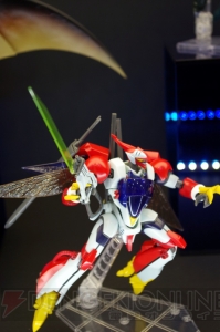 『荒野のコトブキ飛行隊』やROBOT魂など“TAMASHII NATION 2018”のフィギュアをフォトレポート