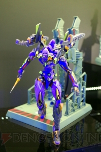 『荒野のコトブキ飛行隊』やROBOT魂など“TAMASHII NATION 2018”のフィギュアをフォトレポート